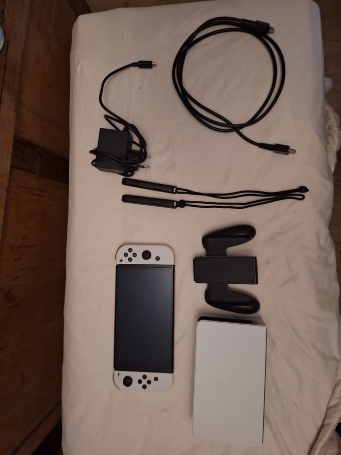 Nintendo Switch - photo numéro 7