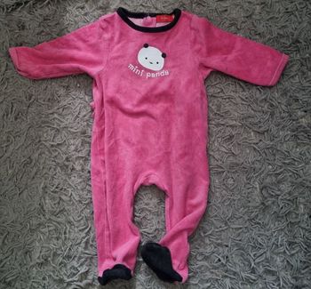 Grenouillère rose avec panda 9mois