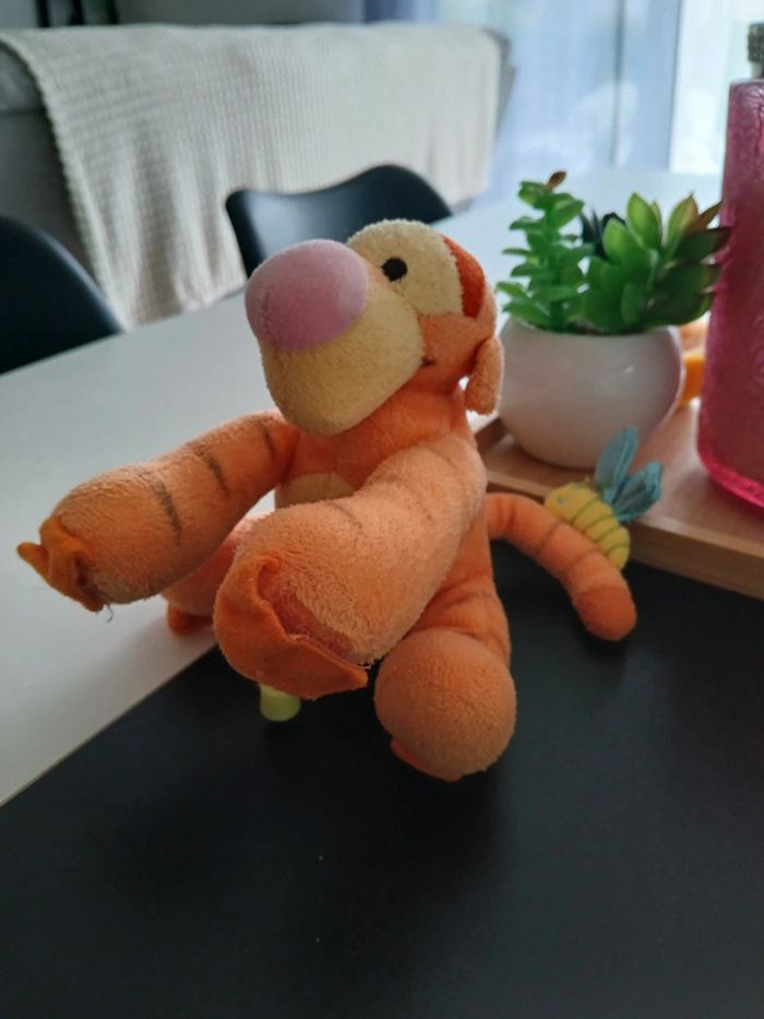 Péluche Disney Tigrou à accrocher🌿🐯