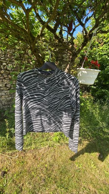 haut en imitation velours jennyfer