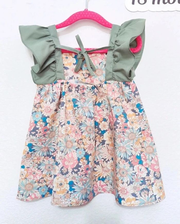 Robe bébé fille et chapeau taille 18 mois neuve - photo numéro 6