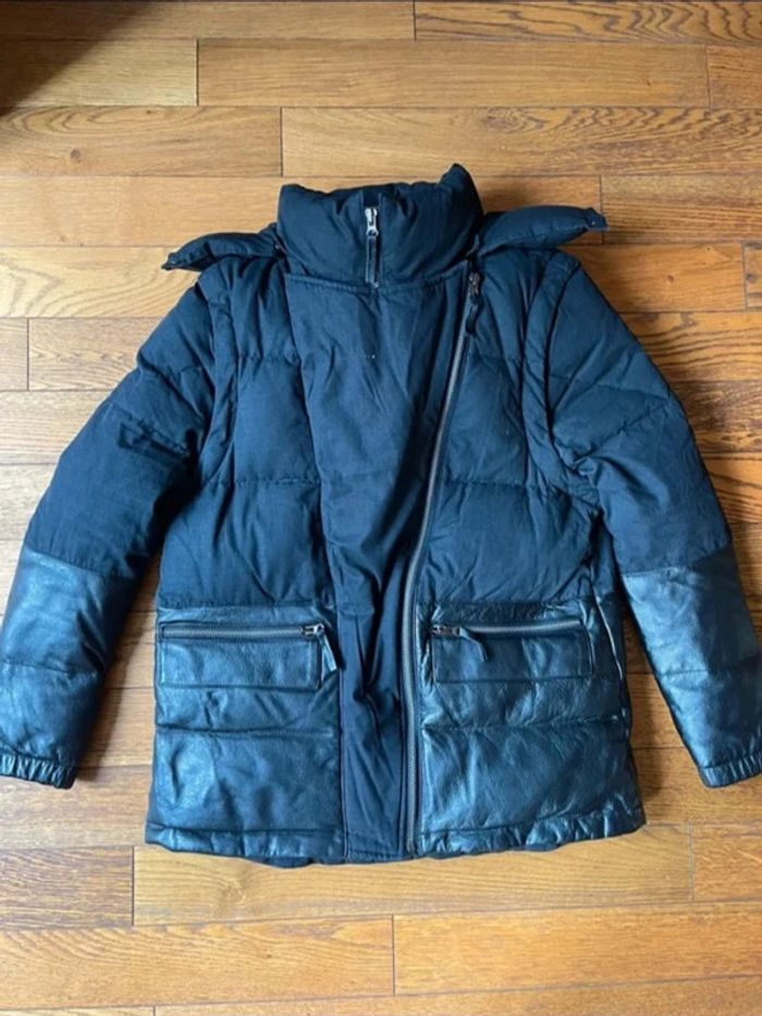 Sublime manteau doudoune noir April May avec empiècement cuir qui se transforme en sans manche