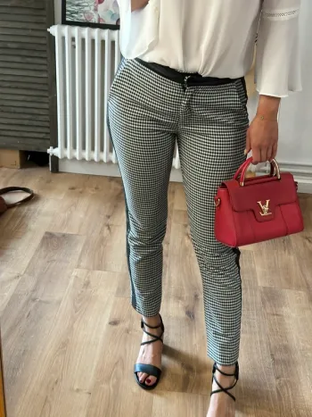 Pantalon ajusté Claudie Pierlot noir et blanc taille 36