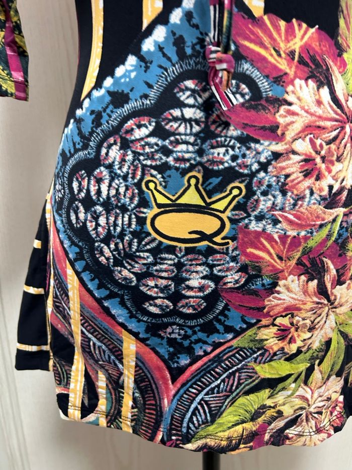 joli blouse save the queen taille S - photo numéro 3