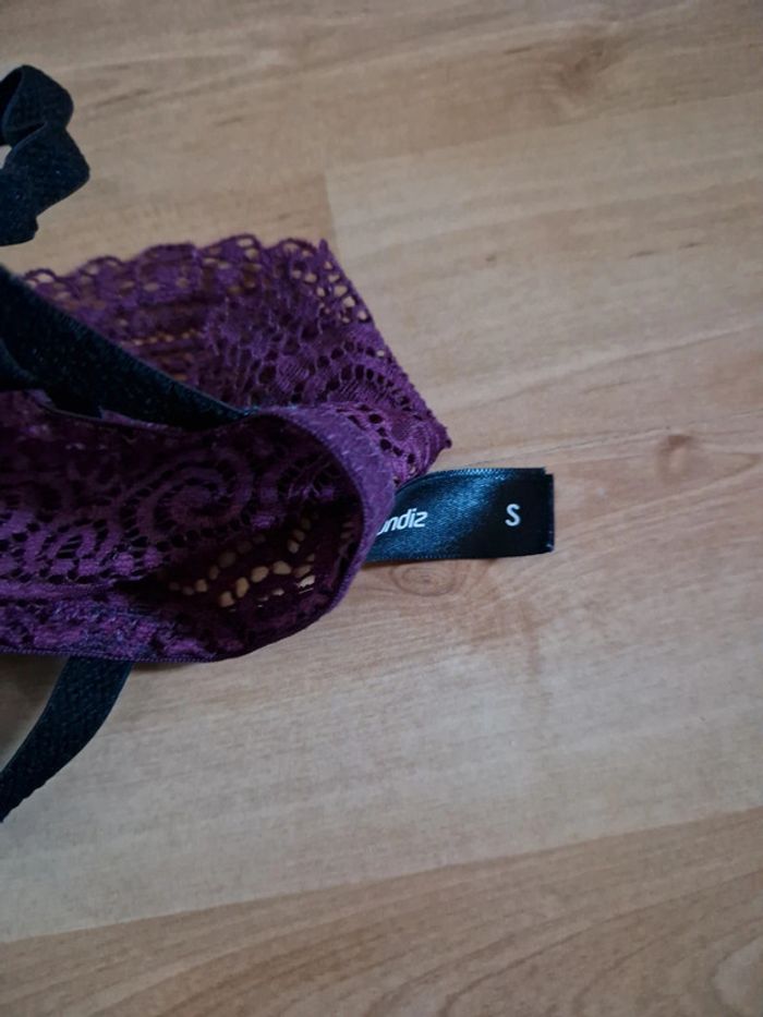 Soutien gorge - photo numéro 4
