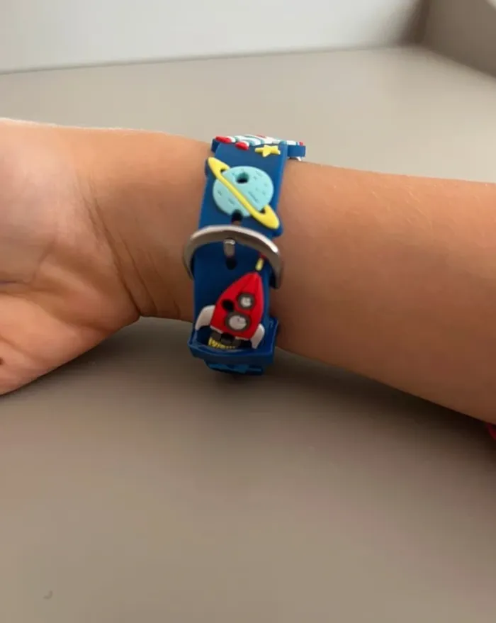 Superbe montre astronautes 3D - photo numéro 2