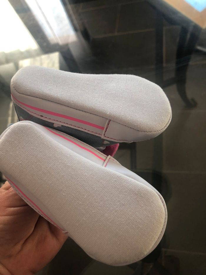 Chaussures bébé - photo numéro 2
