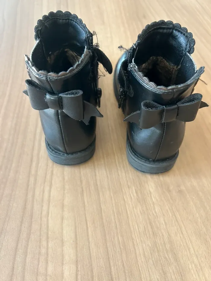 Bottines pointure 26 - photo numéro 8