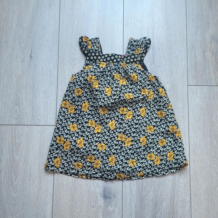 Très jolie tunique. Fille 2 ans. Marque Orchestra