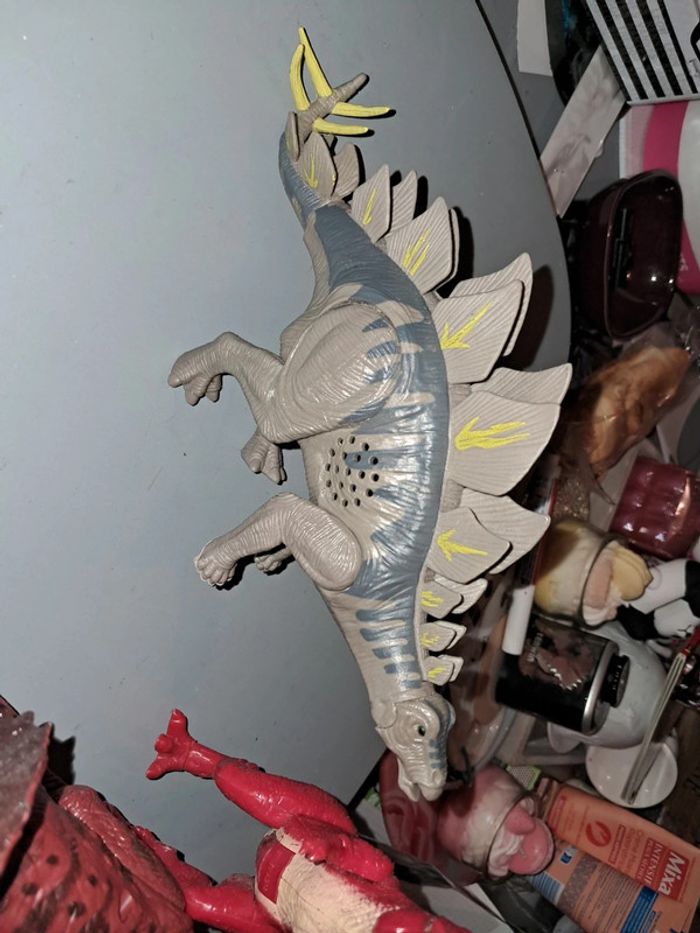 Lot de 5 dinosaures qui grognent et yeux s'allument - photo numéro 5