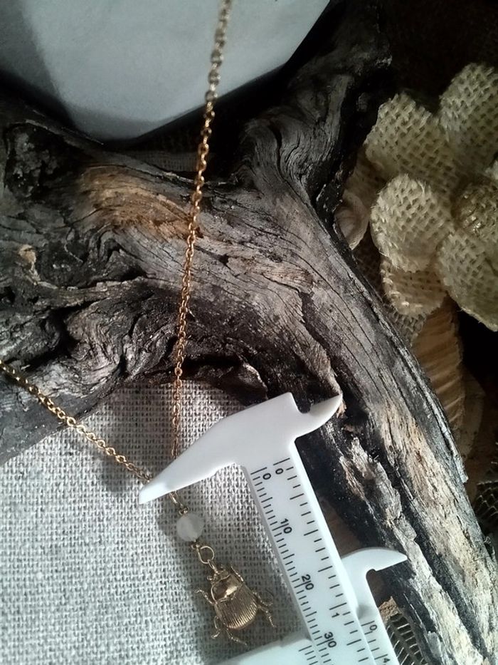 Collier pendentif scarabée et connecteur cristal de roche - photo numéro 3