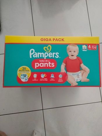 124 Pants taille 4 giga pack