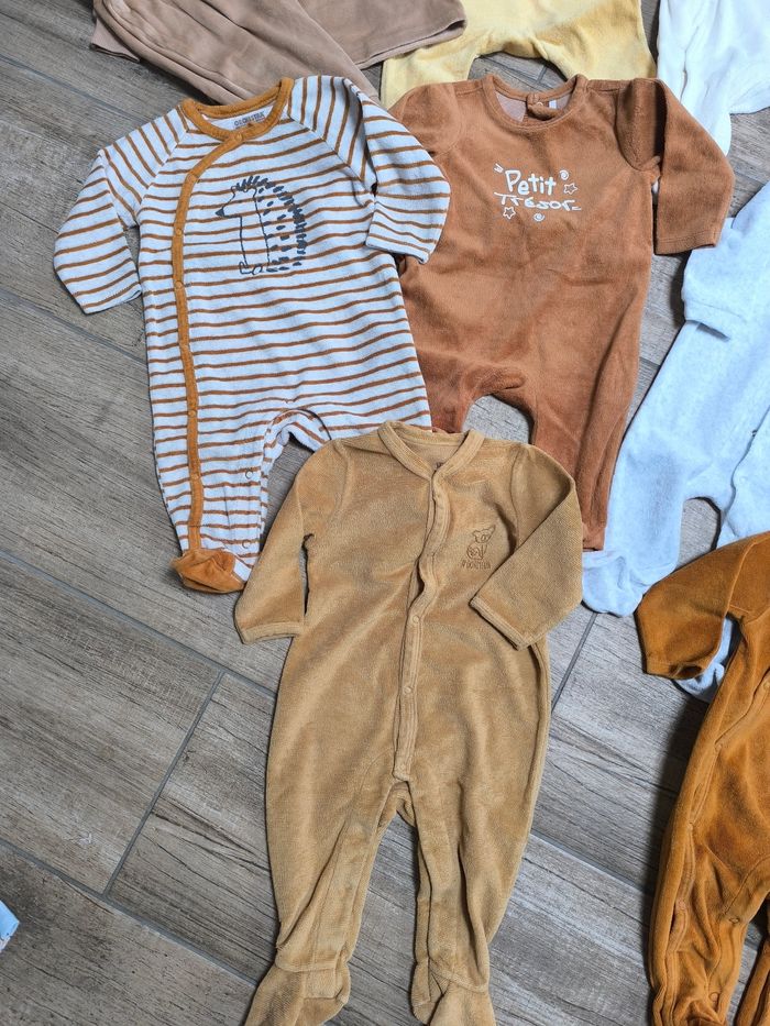 Pyjamas - photo numéro 3