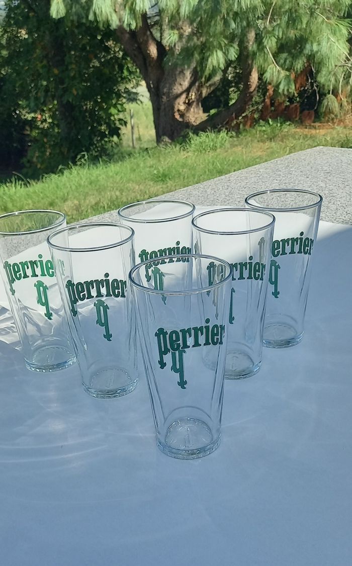 Lot de 6 verres  Perrier