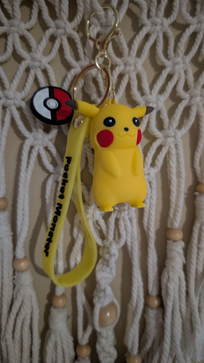 Porte clés pokémon