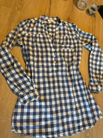 Blouse ou robe à carreaux