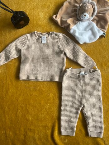 Ensemble maille bébé mixte  beige