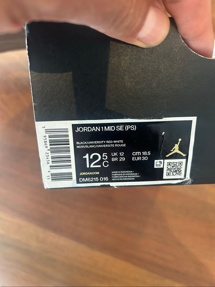 Jordan 1 taille 30 - photo numéro 3