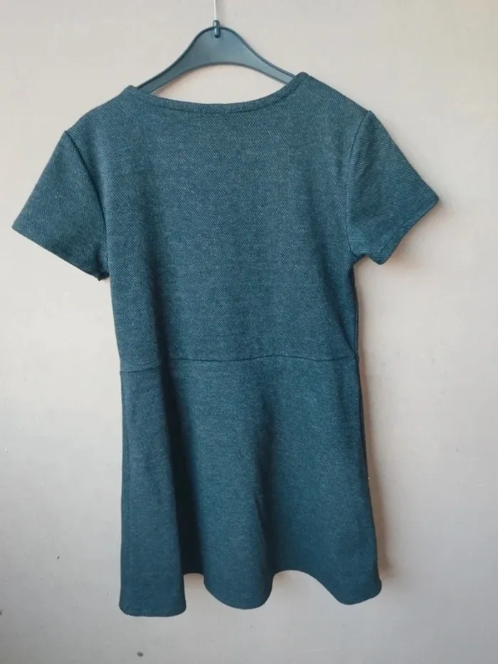 Robe taille 10 ans - photo numéro 4