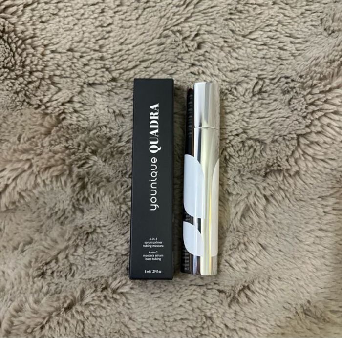 Mascara Quadra