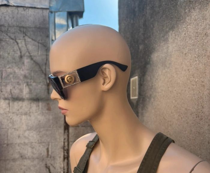 Versace Lunettes de soleil Versace VE 4438B GB1/87 black polarisé - photo numéro 11
