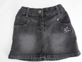 Jupe en jean – Noir - 5 ans – Très bon état