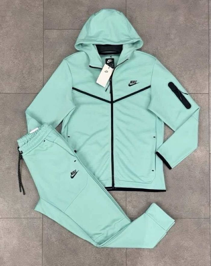 Survêtement homme femme enfants - photo numéro 8