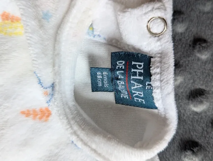Pyjama mixte Le Phare de la Baleine – Taille 6 mois Comme neuf – Motifs hippocampes & tortues - photo numéro 6