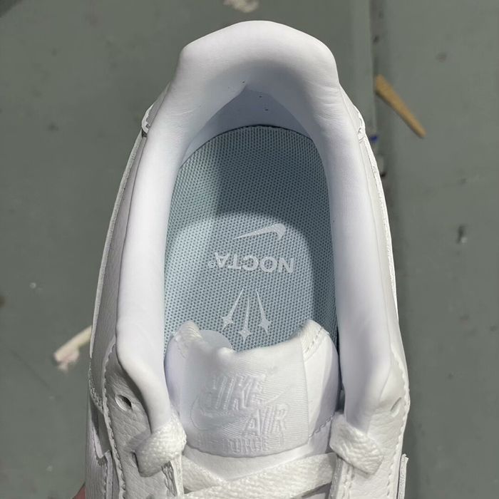 Nike Air Force 1 Low '07 White taille :37.5 - photo numéro 8