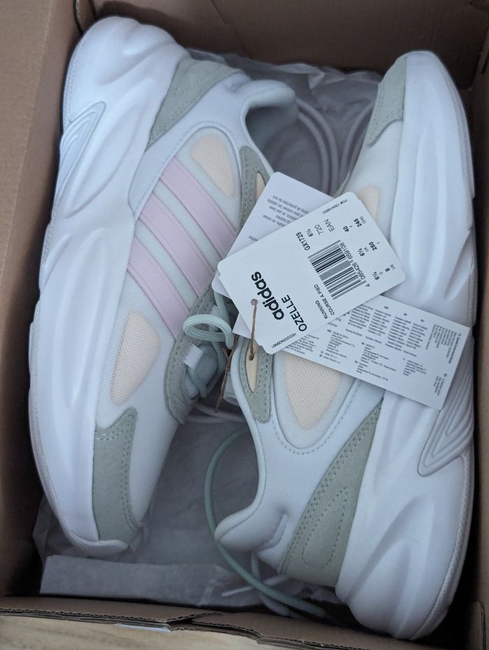 Baskets adidas neuves - photo numéro 4