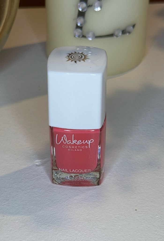 - [ ] Vernis à ongle Wakeup Cosmetics Milano Vernis à ongles,  couleur Power Flamengo - photo numéro 8