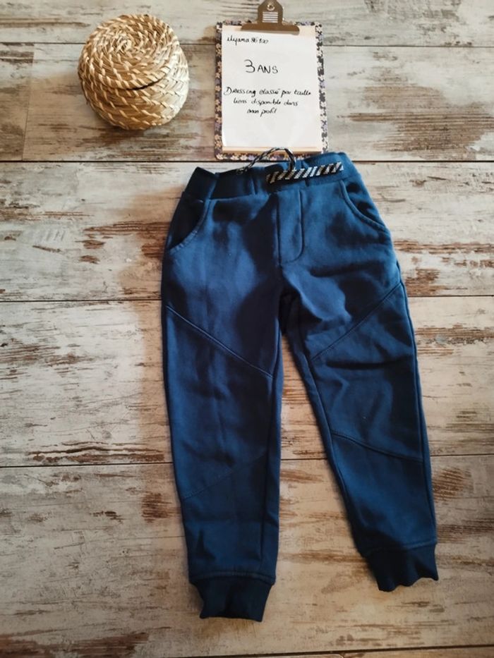 Pantalon survêtement