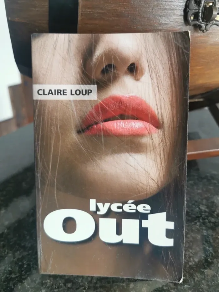 Lycée out