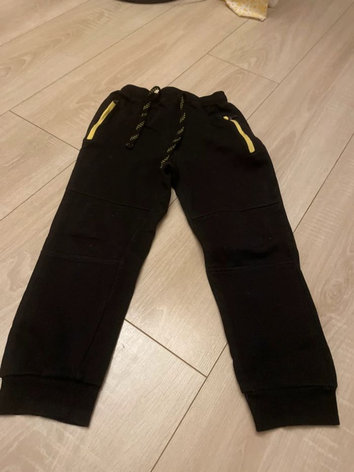 Jogging 6 ans noir