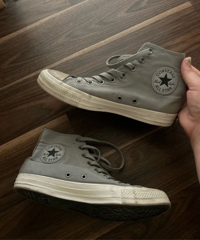 Converse grise - photo numéro 4