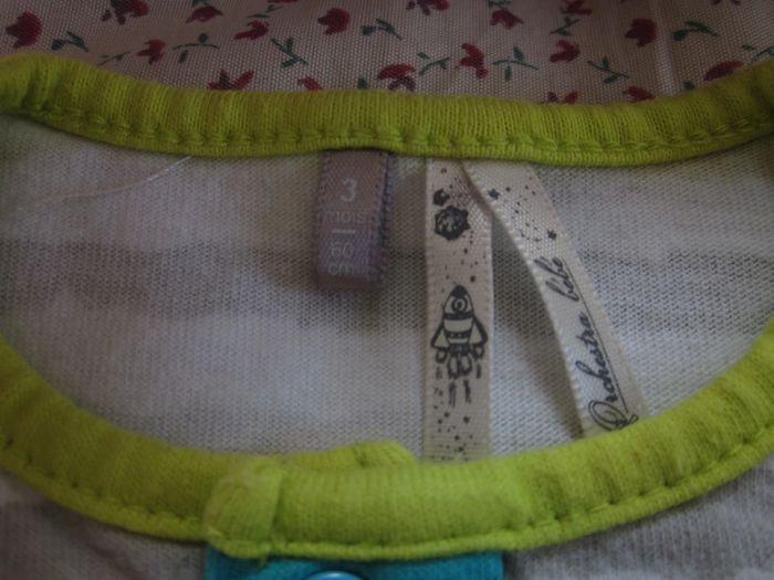 Barboteuse blanche et turquoise garçon 3 mois - photo numéro 3