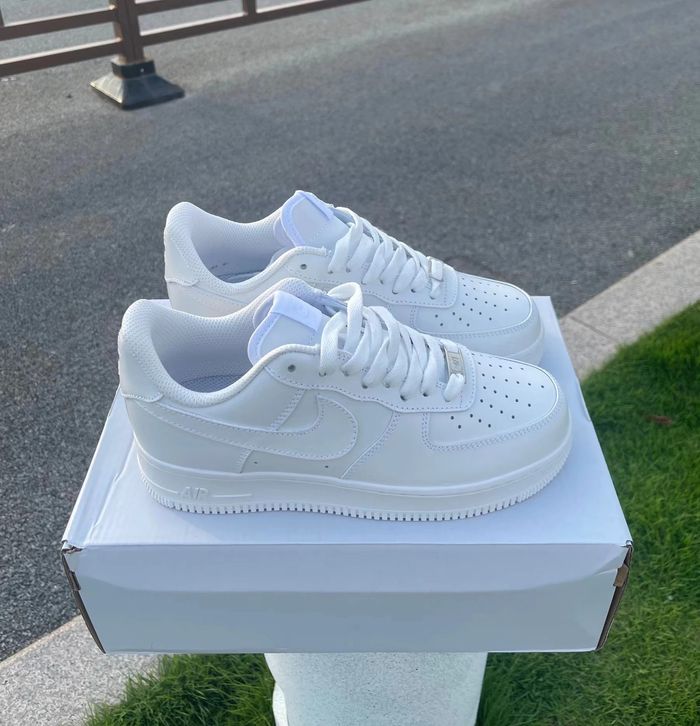 Nike Air Force 1 Low '07 White 43