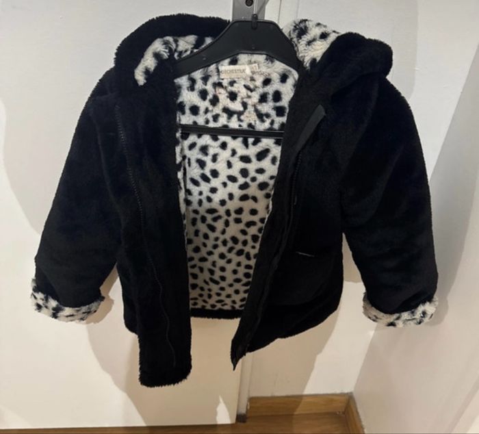 Manteau fille orchestra 6 ans très bon état
