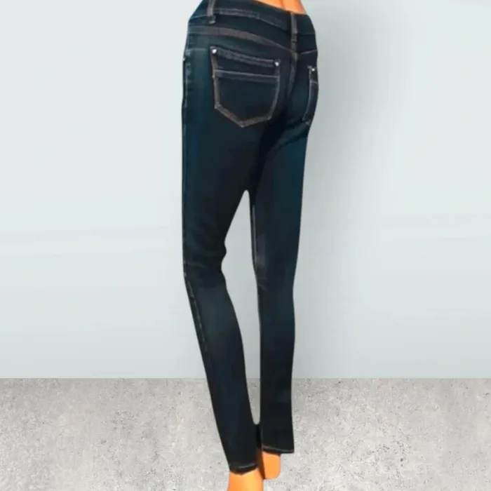 Jean Monday , coupe slim fit ,taille basse ,texture stretch - photo numéro 4