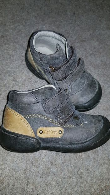 Kickers garçon p. 20 tbe marrons et grises