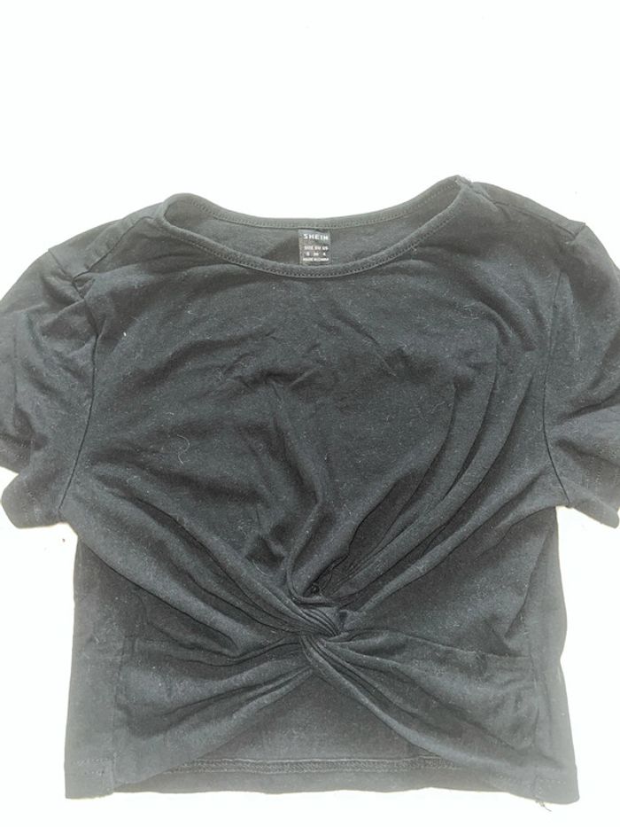 Tee shirt court - photo numéro 2