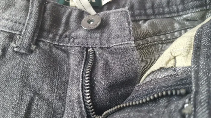 Bermuda en jean + bermuda short offert - photo numéro 5