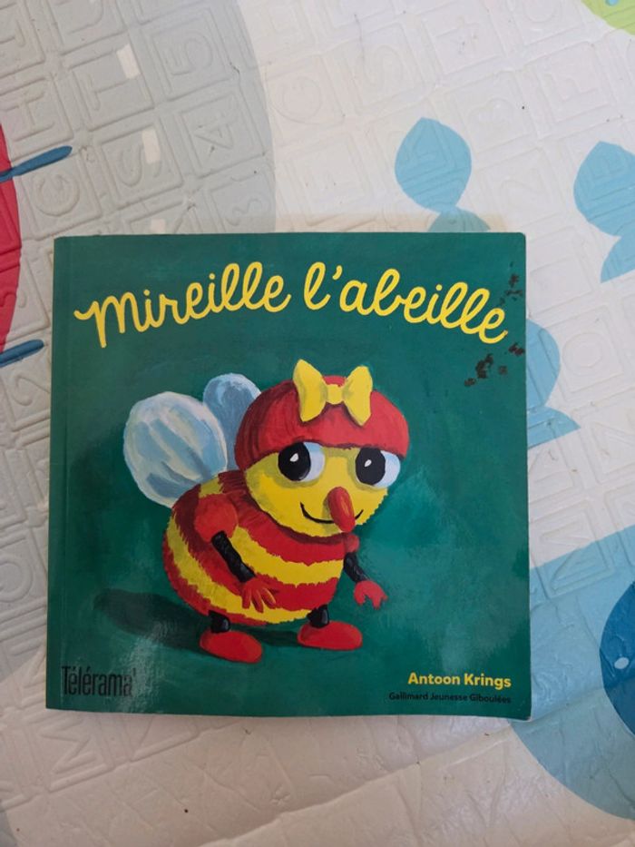 Mireille l’abeille livre