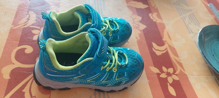 Chaussures garcon comme neuves - photo numéro 3