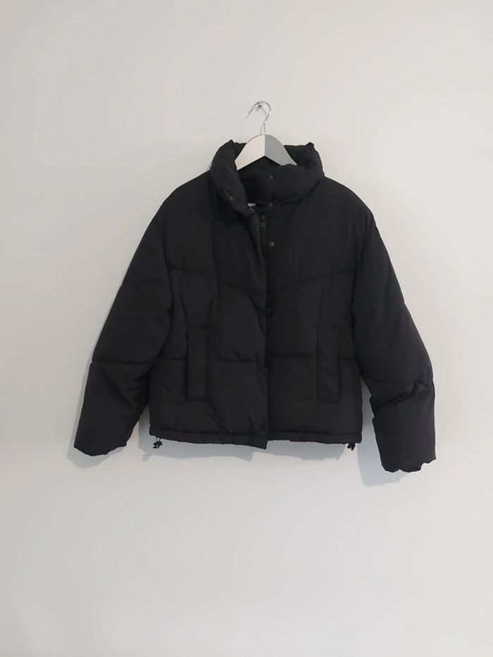 Doudoune noire pull&bear