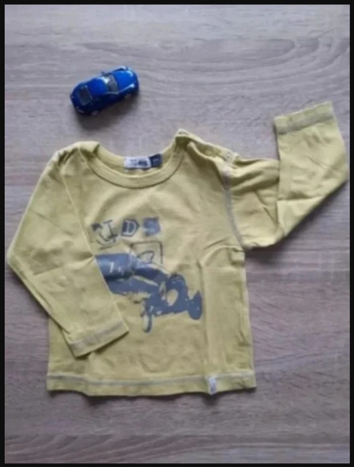 tee-shirt manches longues vert 3-6 mois / 62 cm Très bon état Kids