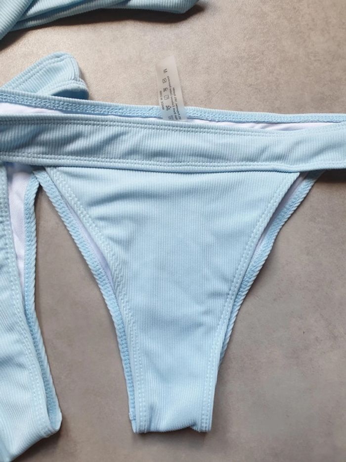 Maillot de bain neuf - photo numéro 4