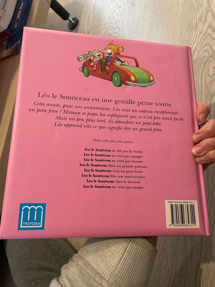 Livre Léo le souriceau - photo numéro 1