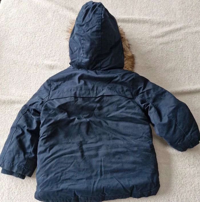 Manteau tape à l œil. 23 mois - photo numéro 2