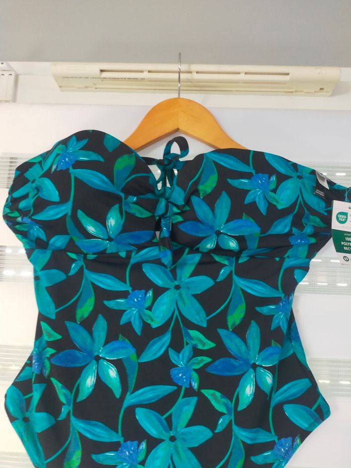 Maillot de bain - photo numéro 2